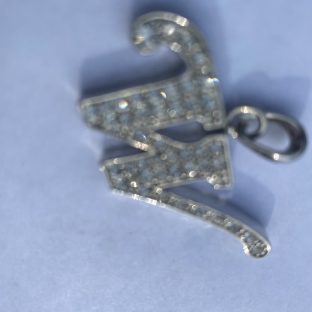 “W”  Rhinestone Keychain - Picture 6 of 6